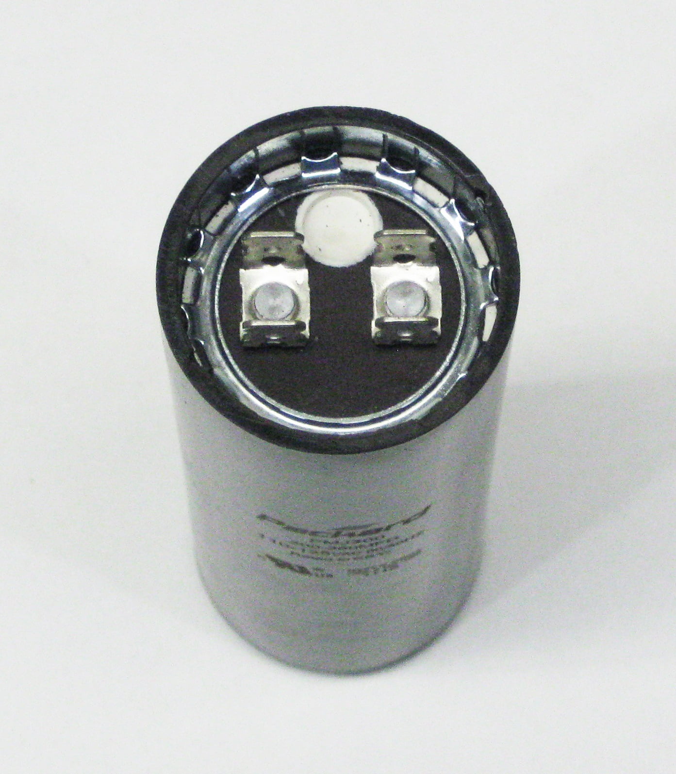 50//60Hz 110-125VAC 300-360 uF Vanguard BC-300 Electric Motor Start Capacitor