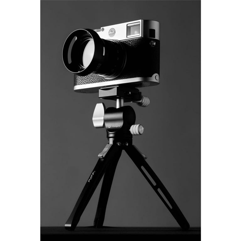 FotoPro Artpod Mini Classic Aluminum Tripod with Leather Bag FotoPro Artpod Mini Classic Aluminum Tripod with Leather Bag