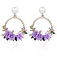 thumbnail image 3 of Elegantes pendientes de flores con forma de círculo grande y perlas, pendientes de aro con diamantes de imitación, pendientes colgantes de flores ---- C2 - Código de producto 70430 C2, 3 of 3