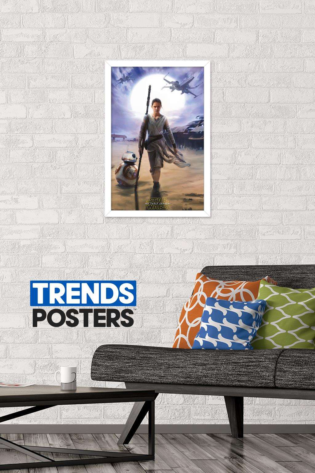 Star Wars: The Force Awakens - Rey Wall Poster, 14.725" x 22.375", Framed