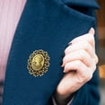 thumbnail image 4 of Hermoso broche retro de la Reina Victoria, broche decorativo para bufanda, bolso y ropa (dorado)., 4 of 5