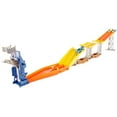 thumbnail image 3 of Hot Wheels - Speedway, 3 of 5