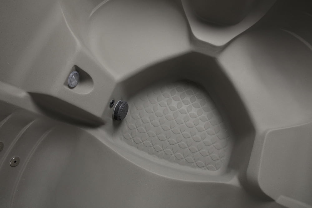 All New 2025 HydroLuxe MAUI LOUNGER Taupe/Grey Hot Tub - 5-person, 26 Jets, Convertible 110v/220v