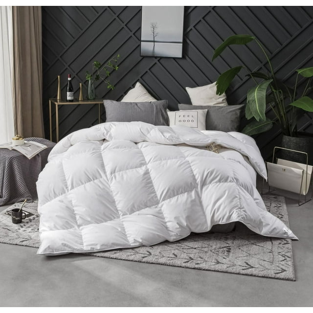 Royal Elite All Season Hutterite White Goose down Duvet