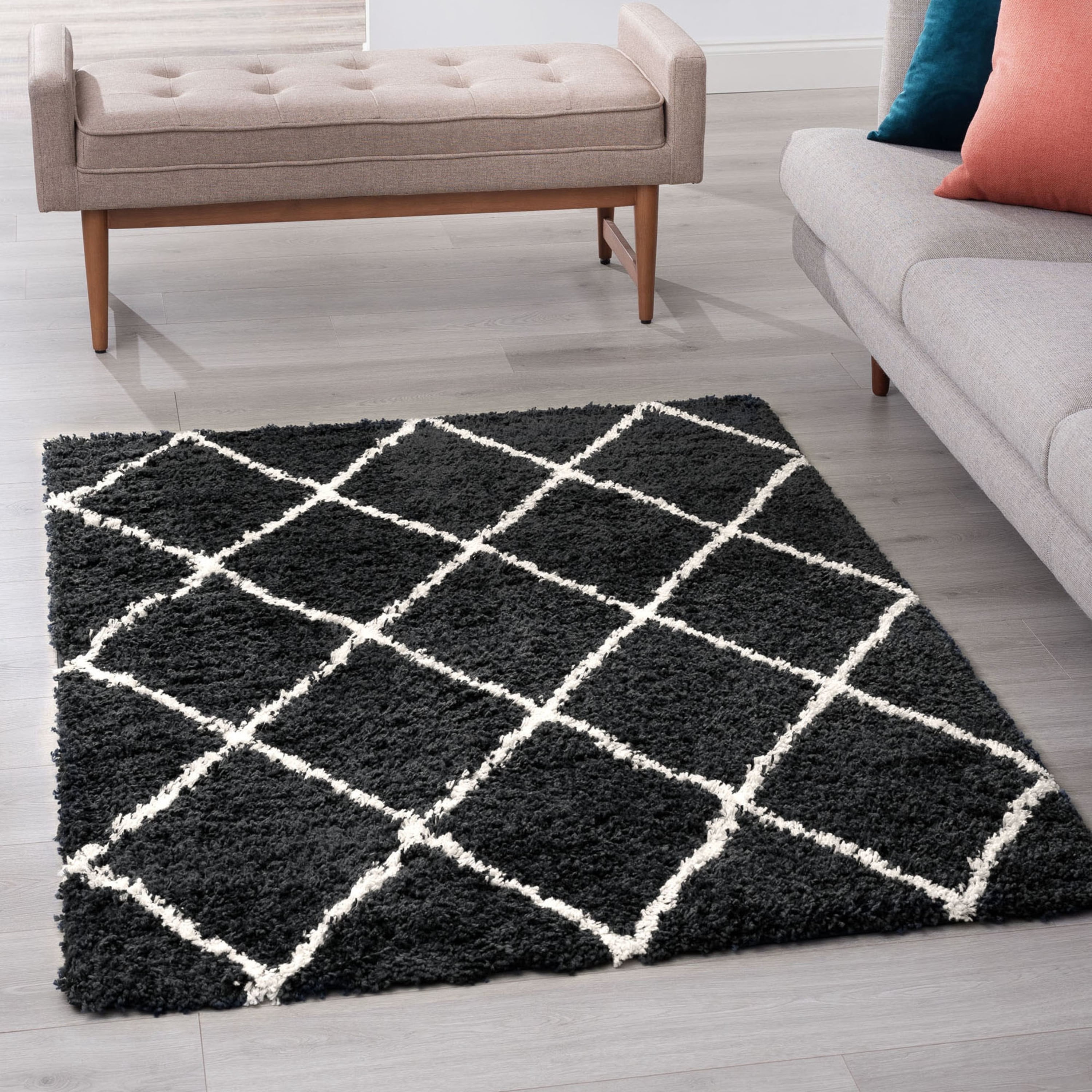 Jersey Shag Contemporary Diamond Dark Gray and White Polypropylene Indoor Area Rug, 8'x10' Rectangle