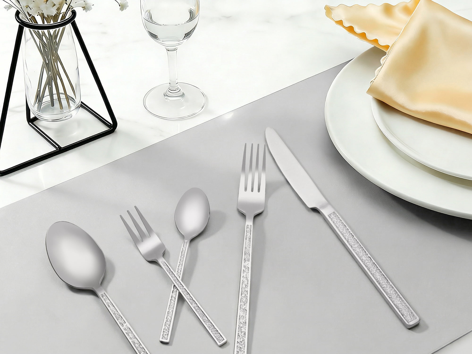Unique Bargains 20 Pieces Stainless Steel with Texture Flatware Set for 4 Silver