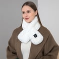 thumbnail image 1 of Bufanda calentada Felpa Eléctrica A prueba de frío Carga USB para hombres Mujeres Blanco Likrtyny Para estrenar, 1 of 5
