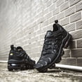 thumbnail image 3 of Nike Air Vapormax Plus Black Women's Air cushion shoes US5.5-8.5, 3 of 6