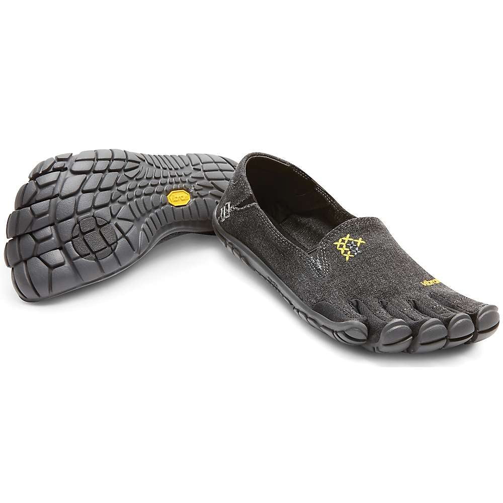 places that sell vibram five finger shoes