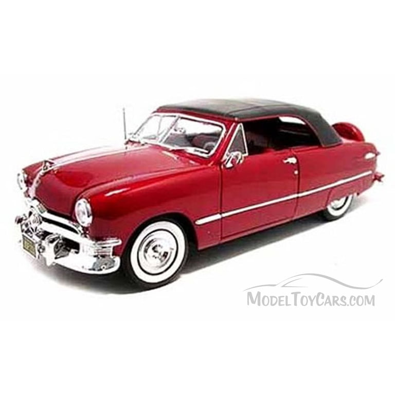 Maisto 1950 Ford Convertible Red, 1/18 Scale Diecast Model Toy Car 
