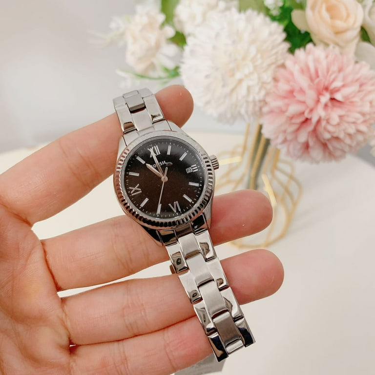Three hand clearance watch