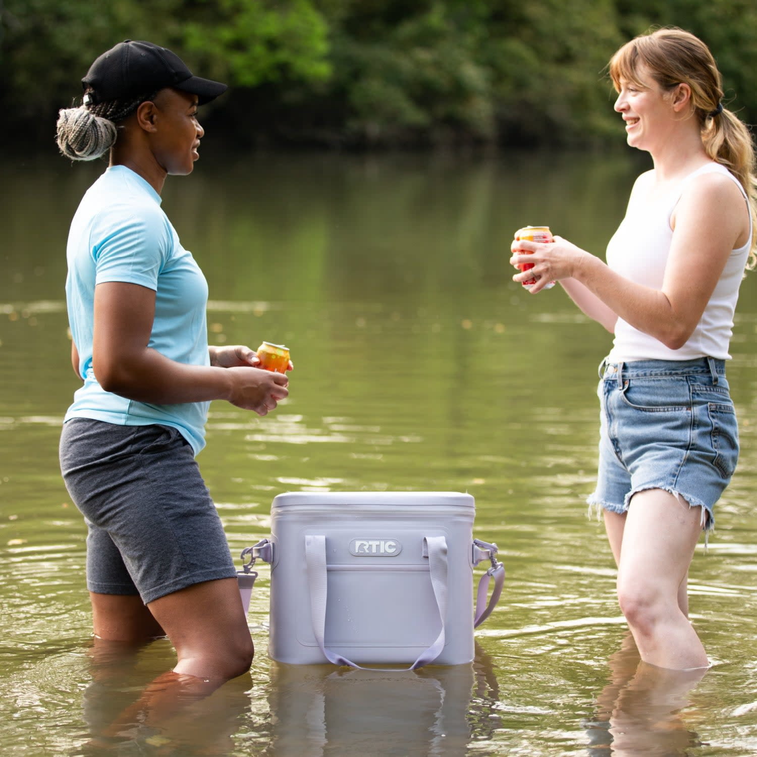 RTIC 20 Qt, Ultra-Tough Soft Cooler, Holds 30 Cans, Leakproof