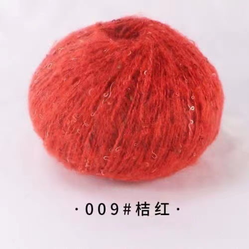 Xiao Hua Hilo de lana ligera para manualidades, 4 rollos, 524 yardas/200 g, mezcla súper suave y esponjosa para tejer y hacer crochet: gorros, chales, prendas y mantas multicolores, color rojo.