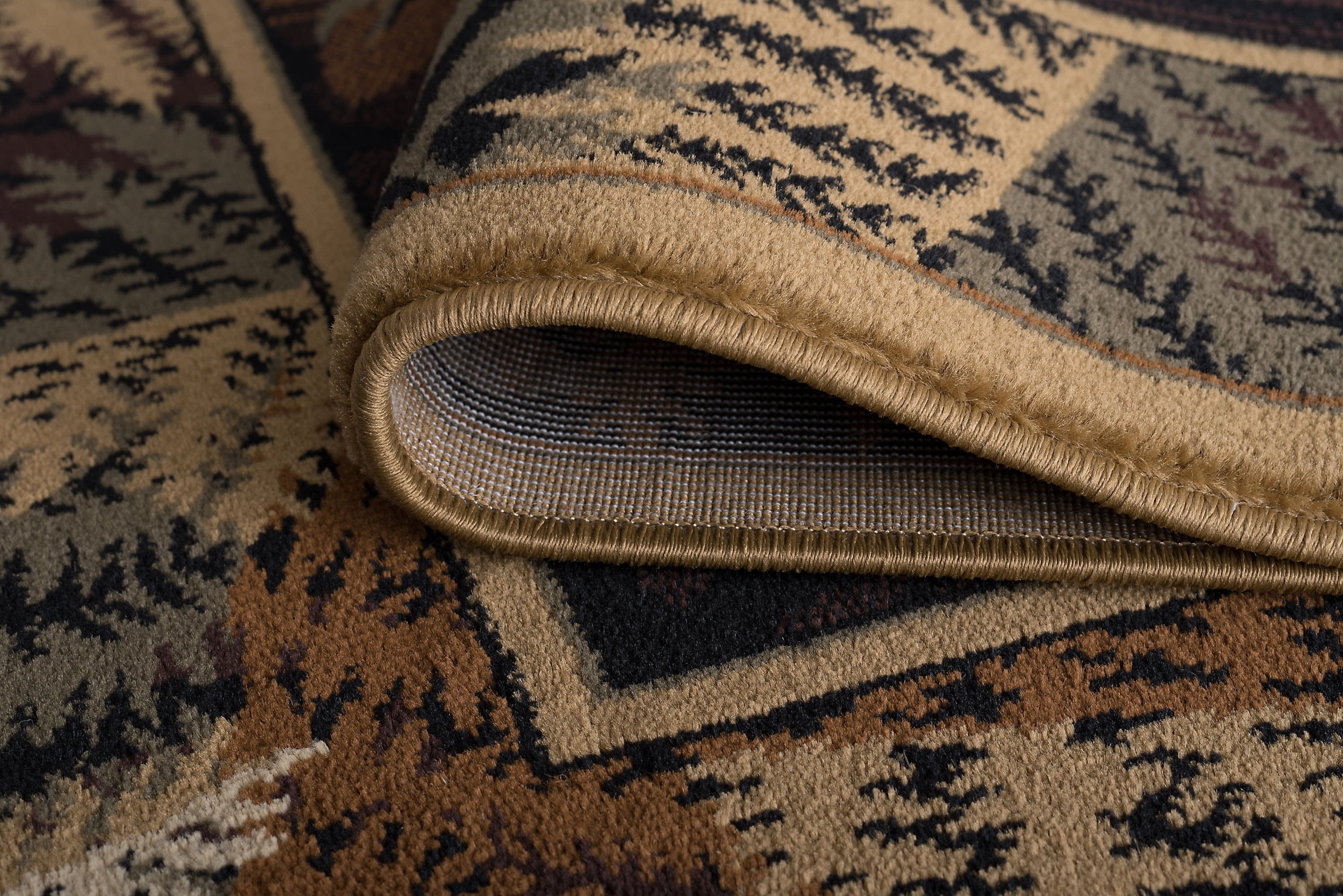 Novelty Lodge 3'x8' Rectangle Beige and Blue Polypropylene Indoor Runner Rug
