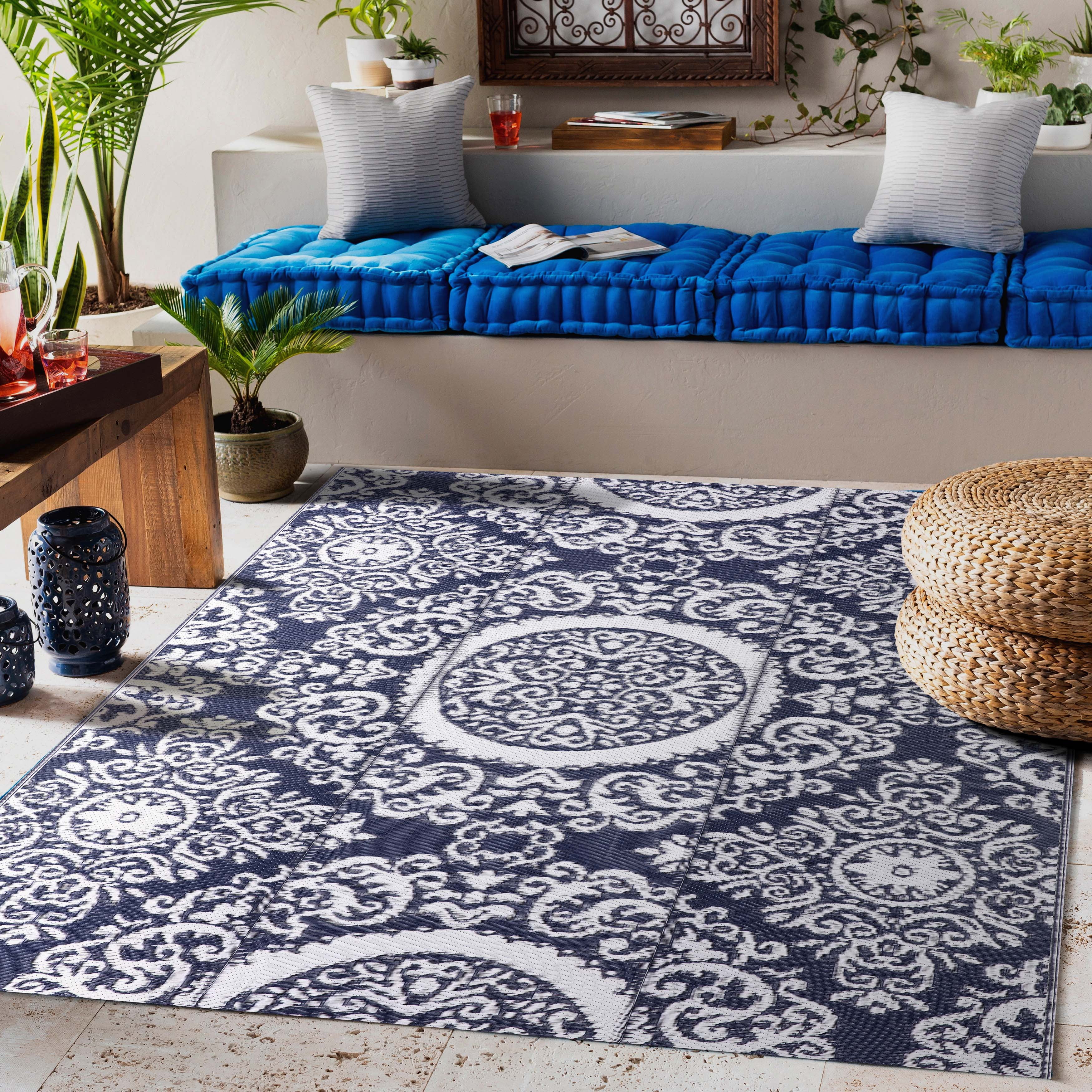Nuu Garden 5' x 7' Outdoor Rug, Plastic Straw Foldable Area Rug Indoor Outdoor Carpet for Patio Decor Balcony Camping Picnic RV, Blue and White