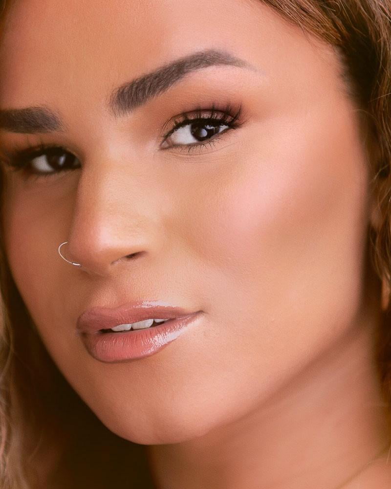 We Are Fluide Lip Gloss in Expansion