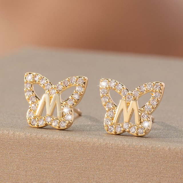 Pendientes sencillos con inicial A y un dulce encanto, pendientes de mariposa con circonitas con incrustaciones de cobre y pendientes explosivos
