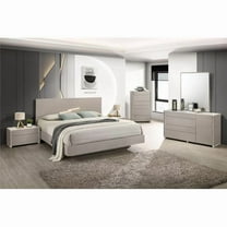 J&M Furniture 17247-Q Pearl Bed - Queen Size