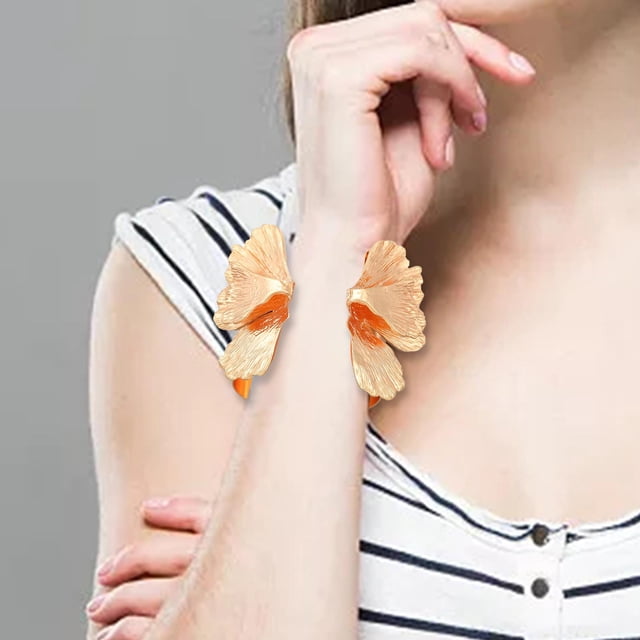 Brazalete ancho de flor Salvador para mujer Dorado