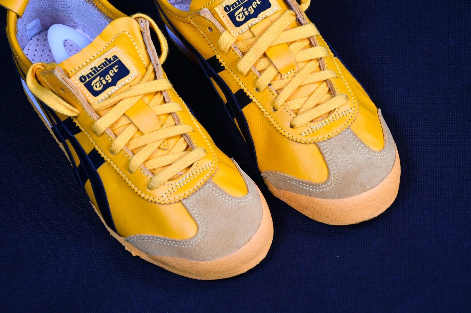 Onitsuka & Tiger Mexico 66 Kill Bill Yellow Black Leather Sneaker