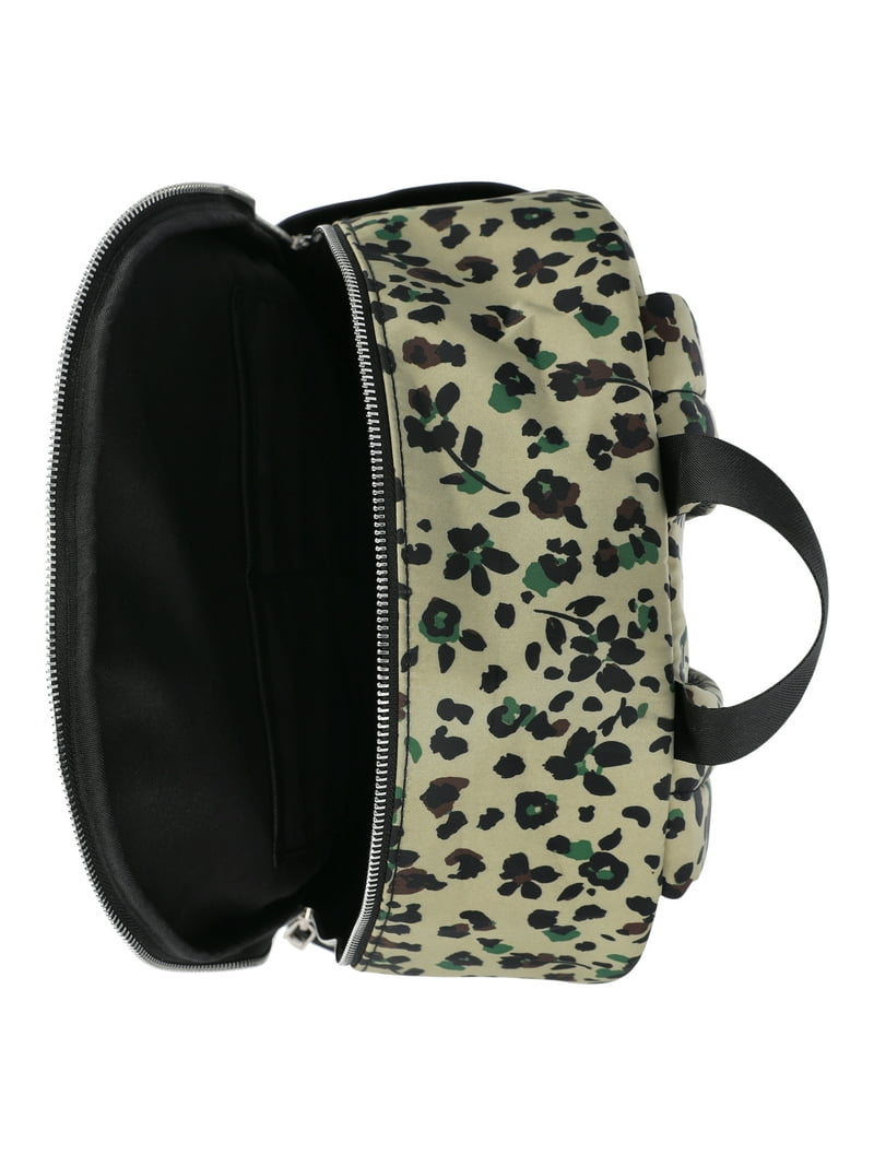 Madden NYC Women's Multi Pocket 17