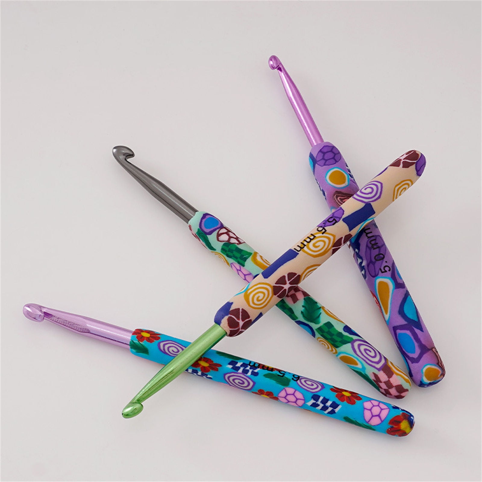 12 Pieces 2.0mm-8.0mm Crochet Hook Set Ergonomical Crochet Needle Colorful Knitting Needle for Crocheting Knitting