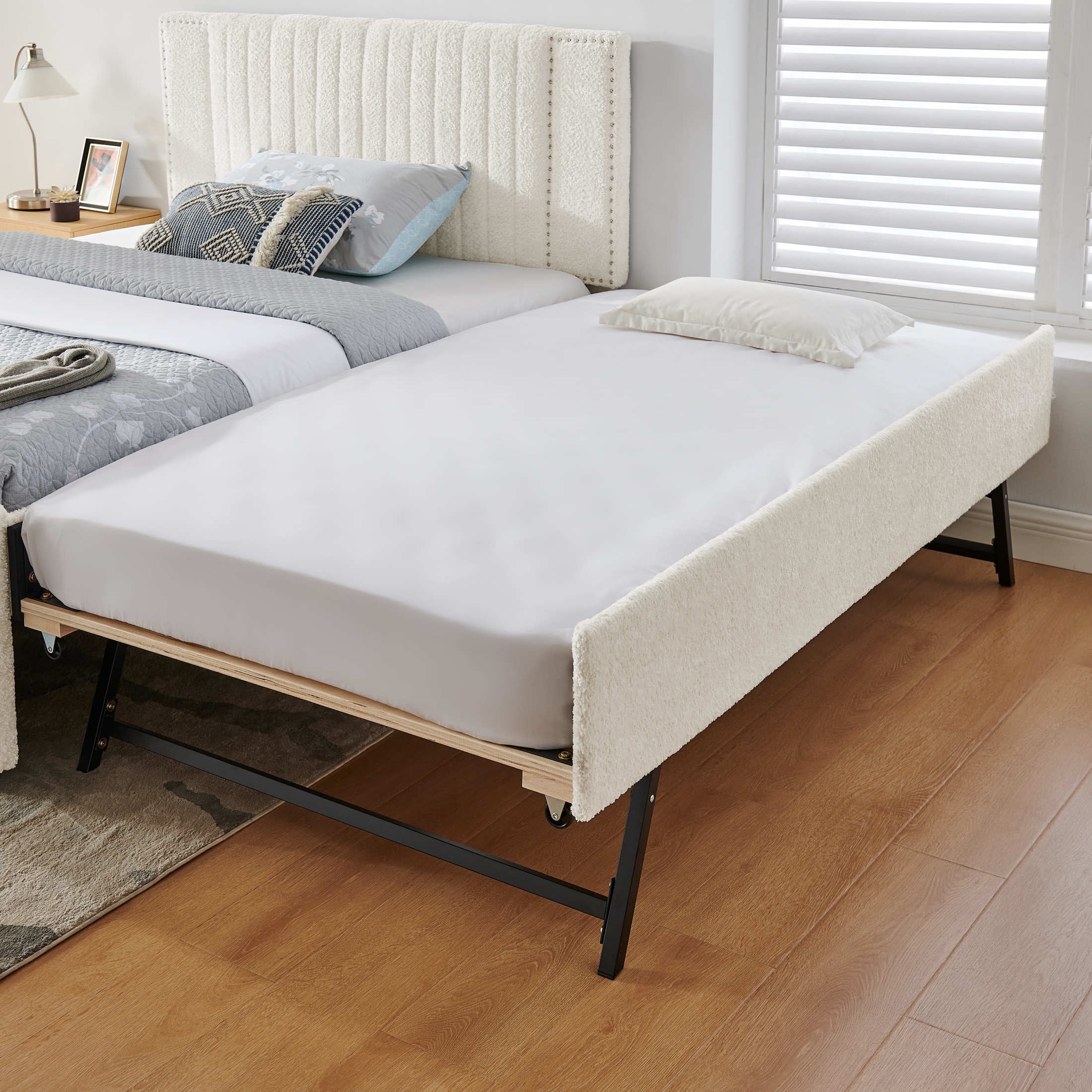 Noble House Luxen Full Chenille Upholstered Bed, Vertical Tufted Daybed with Pull-out Trundle and Storage Drawers, Beige