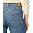 thumbnail image 2 of Levi Strauss Signature™ Women's Mid Rise Straight Jeans, 2 of 5