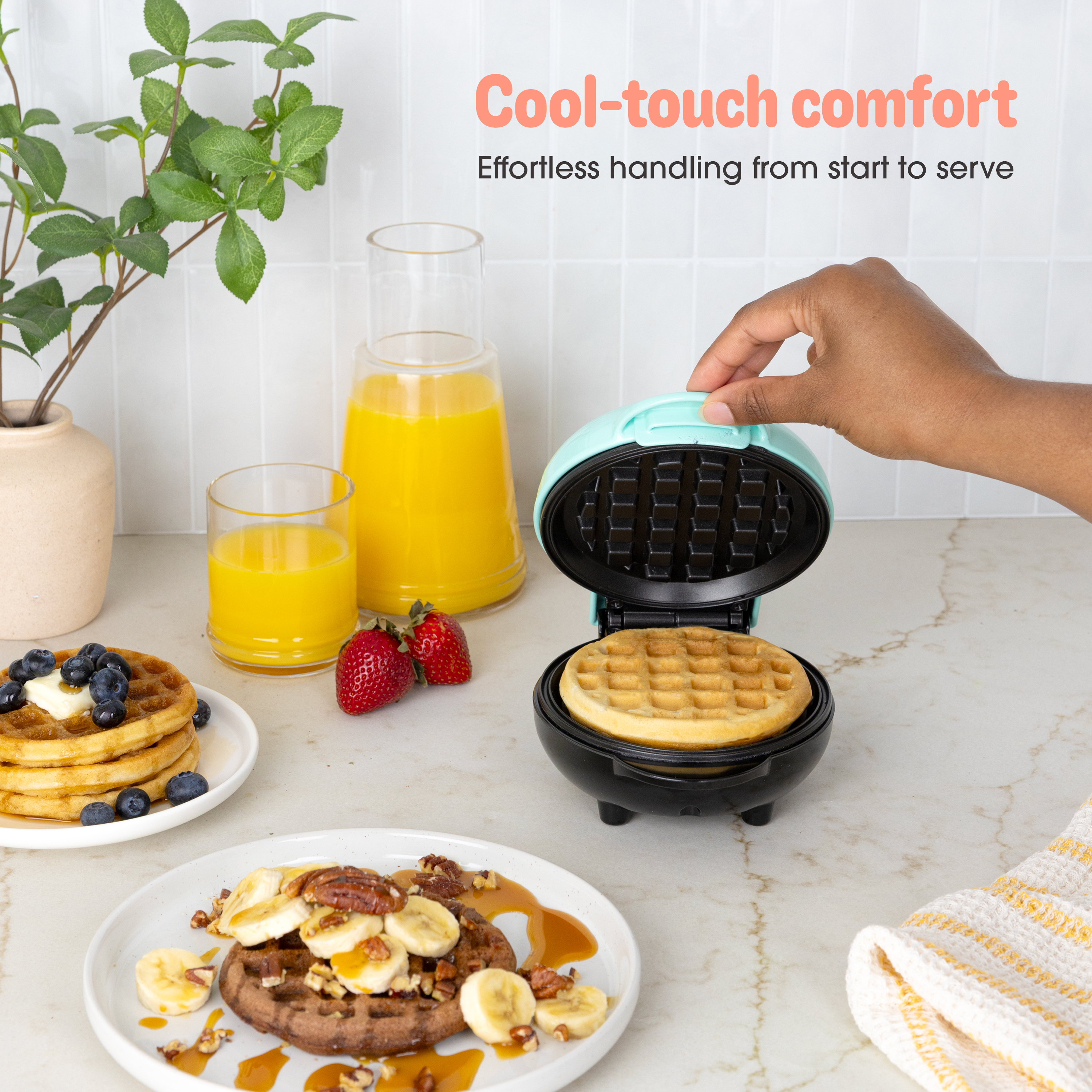 MyMini Waffle Maker, Teal photo 4
