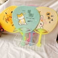 thumbnail image 1 of Ventilador De Mano Grande Dibujos Animados Plástico Lindo oval Manivela Estudiante Niños Repelente De Mosquitos Fresco Día Gran Encantador Ovalado Estudiantes chi4.30dj, 1 of 4