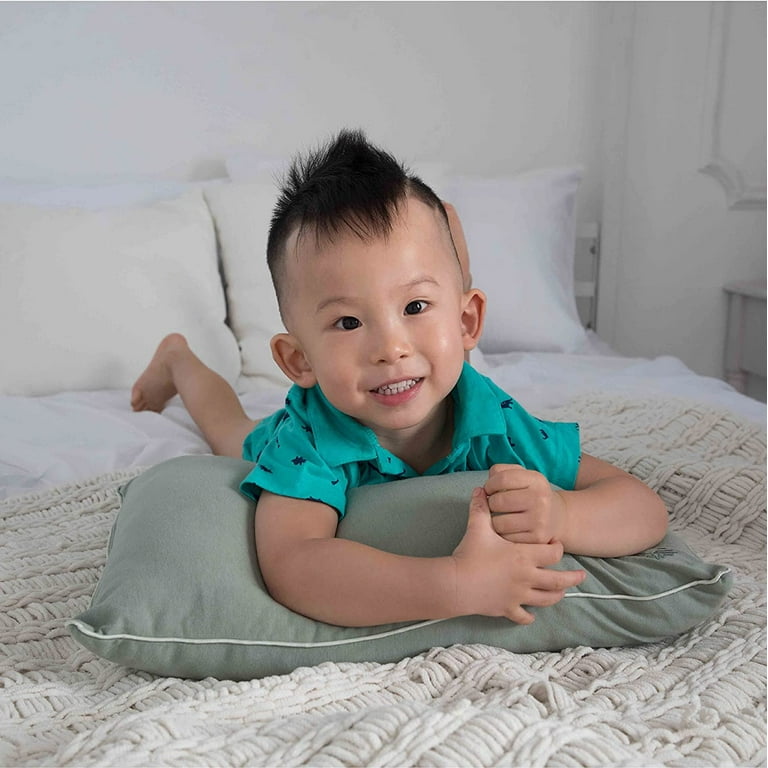 Safe pillows top for toddlers