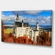 Château de Neuschwanstein avec Feuillage Rouge - Grand Paysage Toile Art – image 2 sur 3