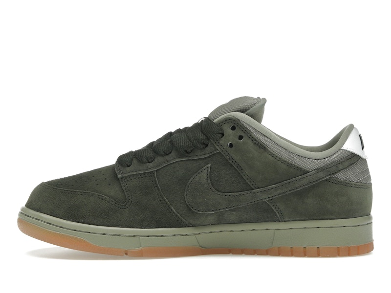 Nike Men's SB Dunk Low Pro B Sequoia Shoes, from StockX