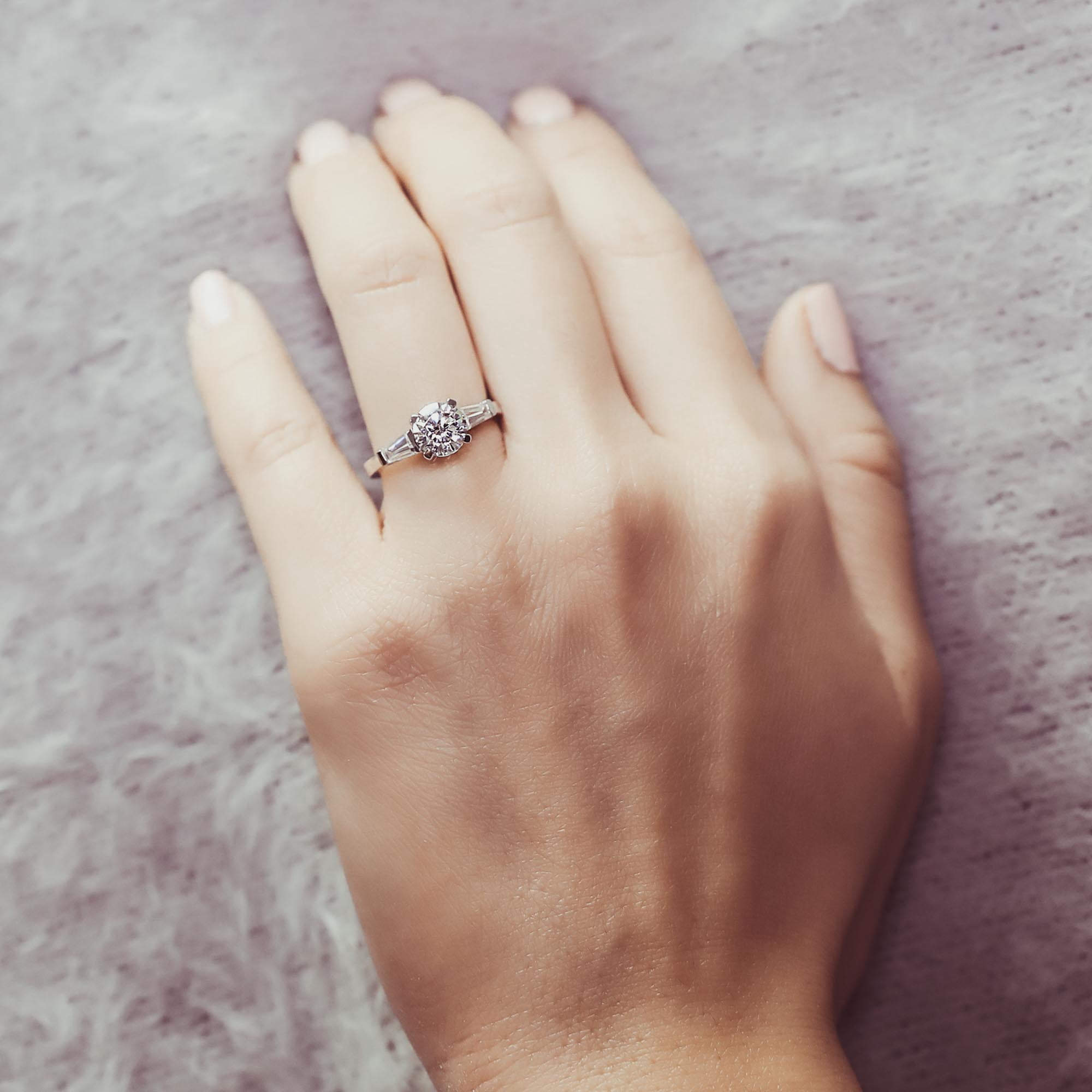 BERRICLE Sterling Silver Solitaire Wedding Engagement Rings 1 Carat Round Cut Cubic Zirconia CZ Promise Ring for Women, Rhodium Plated Size 5