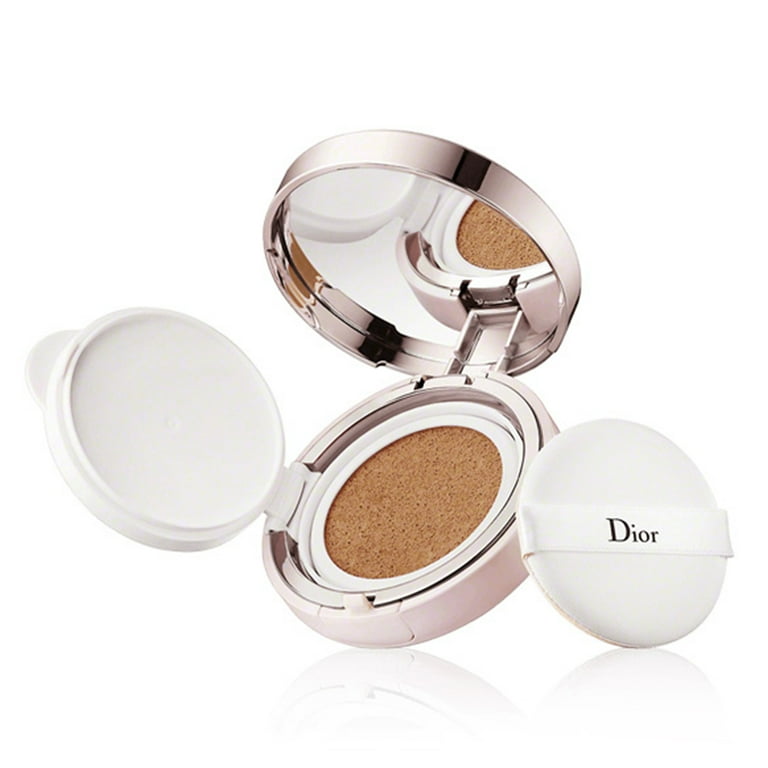 Christian Dior Capture Dreamskin Moist and Perfect Cushion Christian Dior Capture Dreamskin Moist and Perfect Cushion