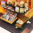 thumbnail image 5 of Casa de muñecas en miniatura YONGSHENG de madera Con luces LED regalo de cumpleaños, 5 of 5