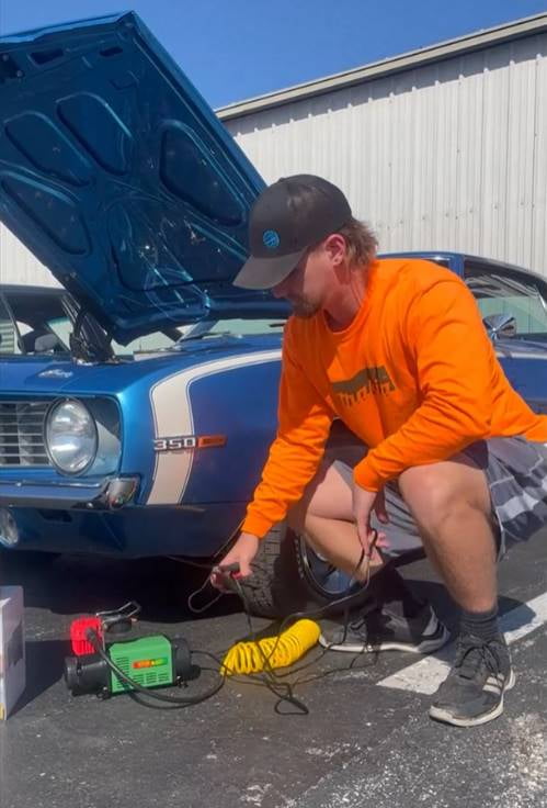 Stop & Go 12 volt Single Piston Tire Inflator