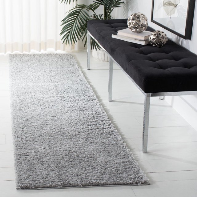 SAFAVIEH August Carlene Solid Plush Shag Area Rug