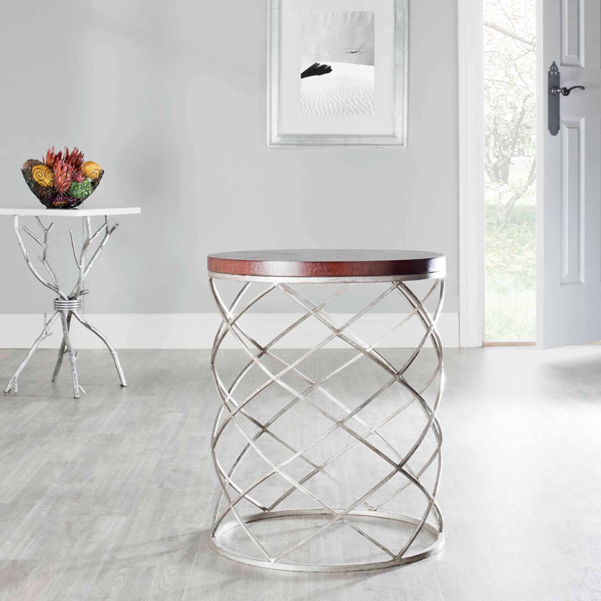 SAFAVIEH Phoebe Silver Ribboned Round Accent Table, Cherry