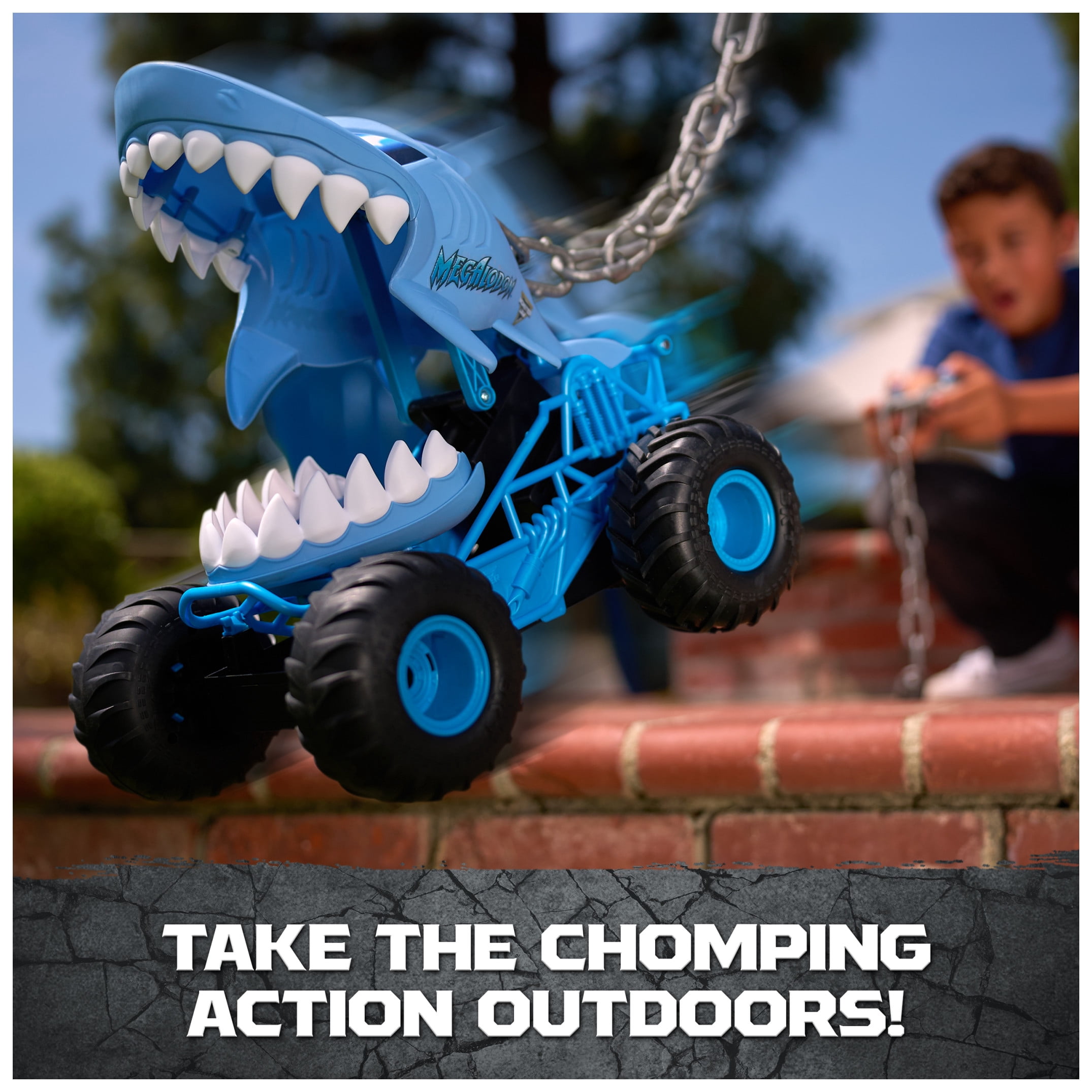 Monster Jam Chomping Megalodon RC Truck, 1:15 Scale, for Kids Ages 4 and up
