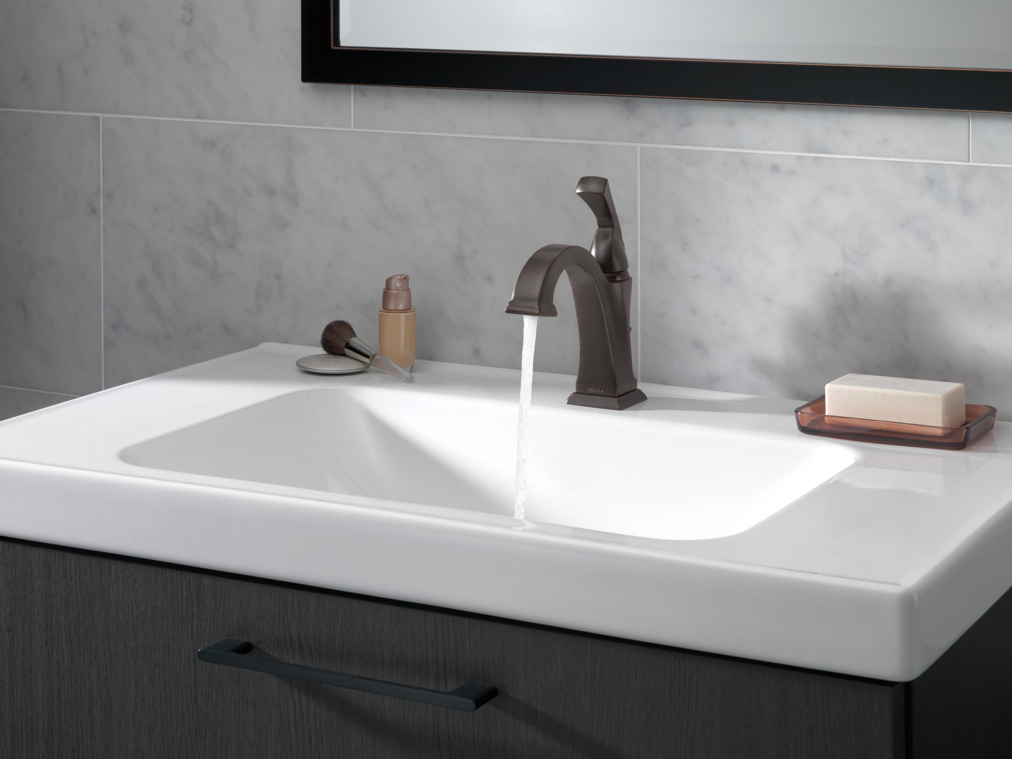 Delta Dryden Single Handle Bathroom Faucet in Venetian Bronze 551-RB-DST