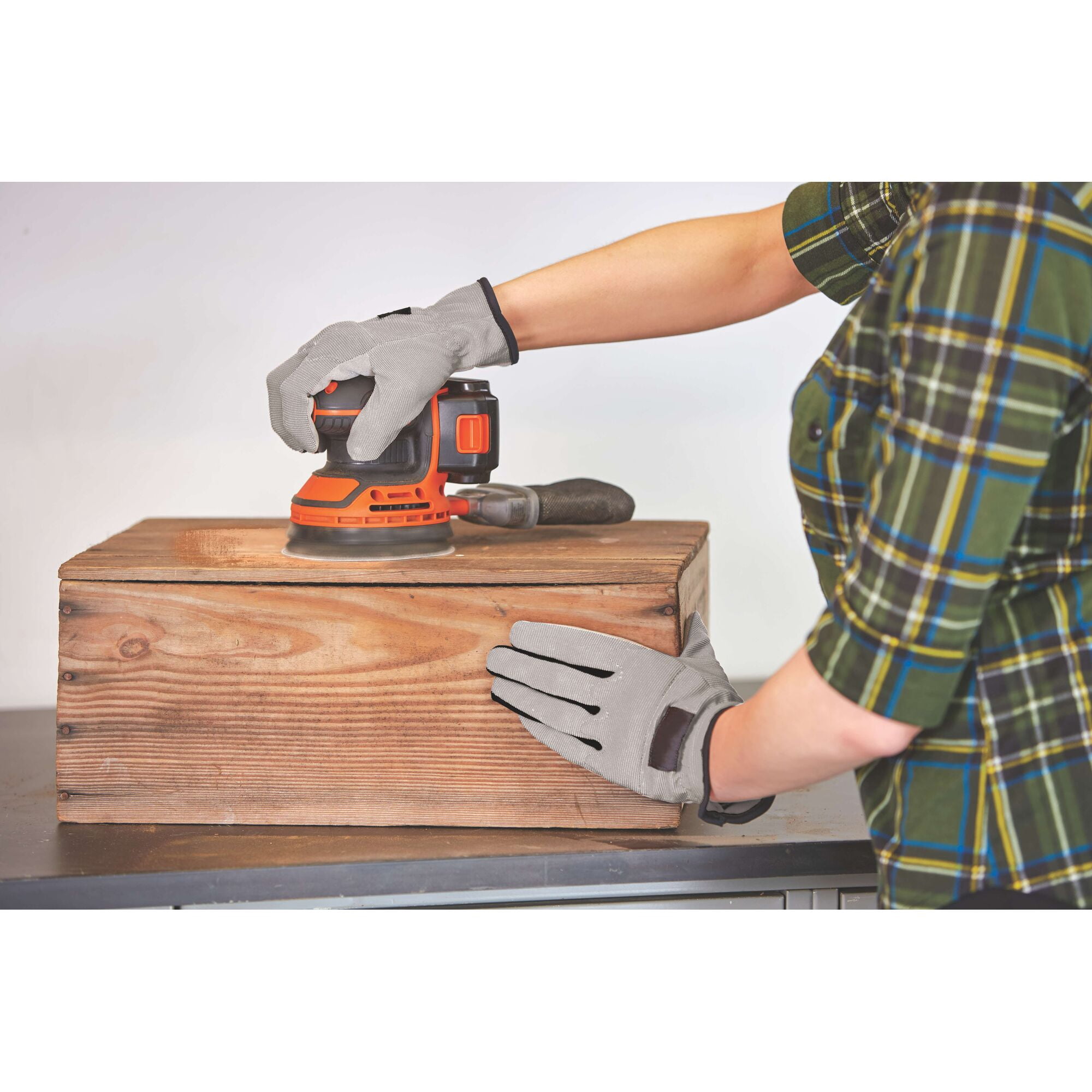 BLACK+DECKER BDRO20C, 20V, 1.5A Cordless Random Orbital Power Sander, 12000 OPM