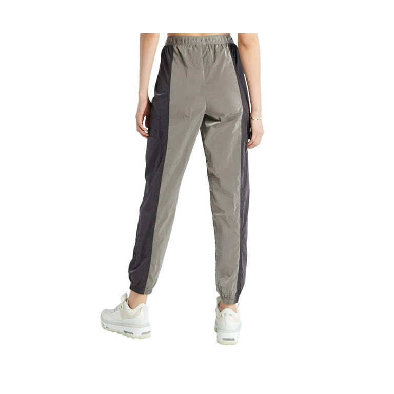 Nike Jordan Essentials Woven Womens Active Pants Size XL, Color: Grey/Moon  Particle 