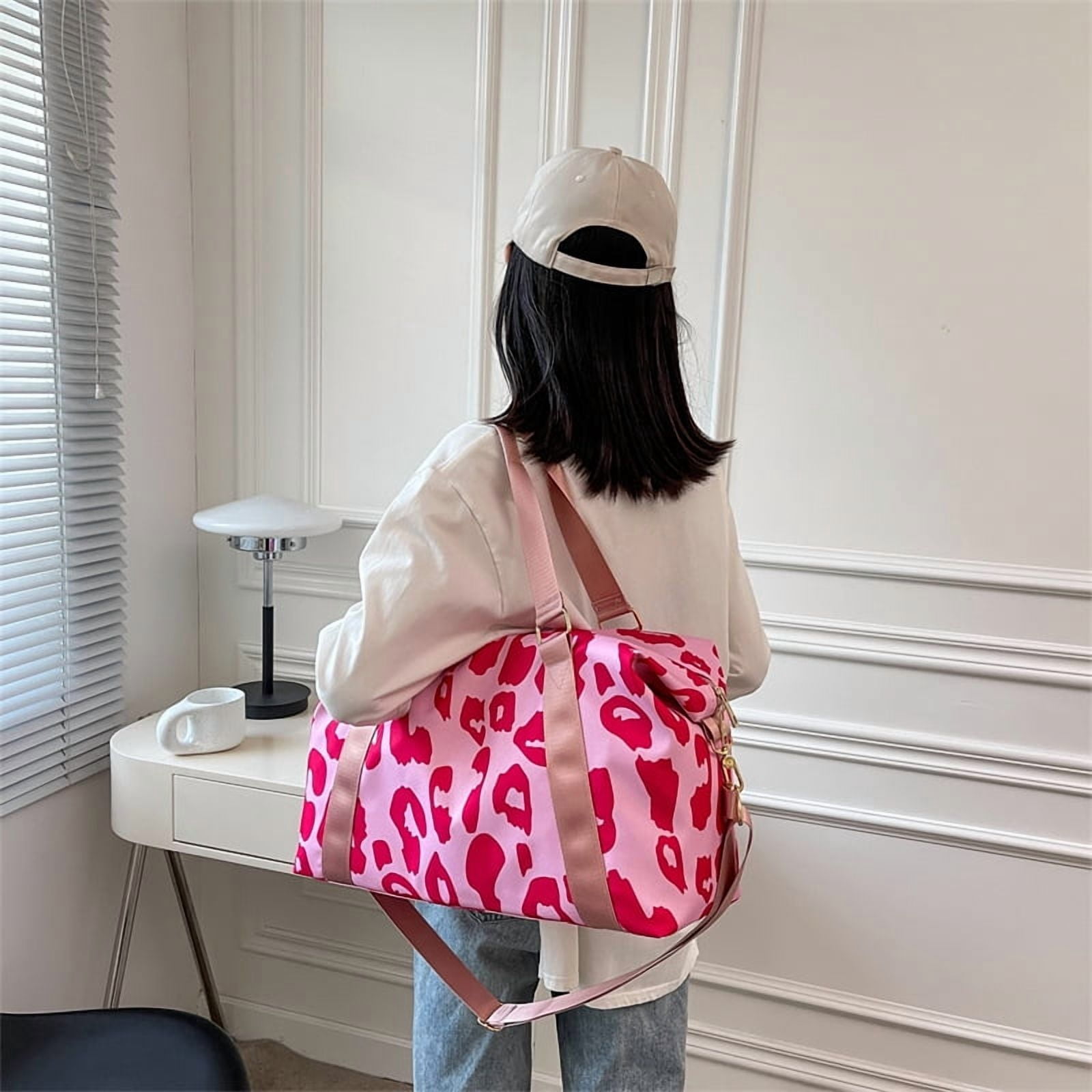 Cow Print Travel Duffle Bags for Womens, Pink Leopard Sports Tote Gym Bag,Carry on Overnight Workout Bag with Trolley Sleeve Wet Pocket Beach Yoga, Cow, Animal Sport Travel