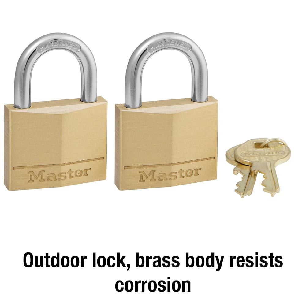 Cadenas à boîtier massif revêtu Master Lock de 1 9/16 po de largeur
