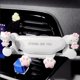 thumbnail image 1 of Hello Kitty-Soporte de teléfono móvil para coche, accesorio decorativo para automóvil, para viaje al aire libre, ventilación de aire, fijo, 1 of 4