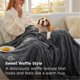 thumbnail image 2 of Manta Bedsure Waffle, gris oscuro, 130 x 150 cm, GentleSoft, 2 of 8