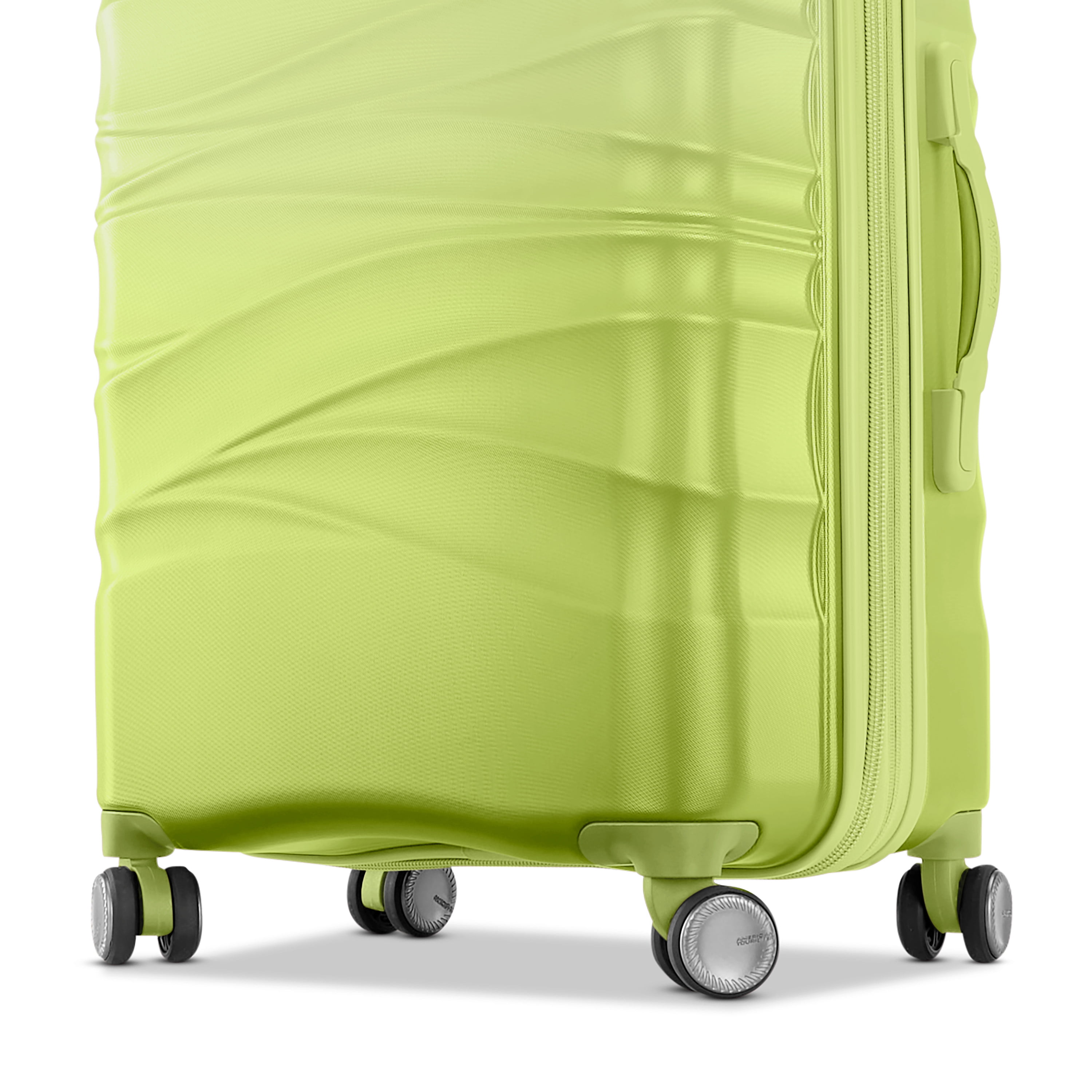 American Tourister Cascade 24-Inch Checked Hardside Luggage with Spinner Wheels - Frozen Matcha