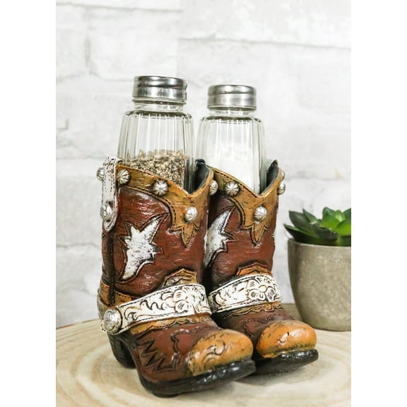 Rustic Western Silver Conchos Cowboy Boots With Spur Salt Pepper Shakers Holder