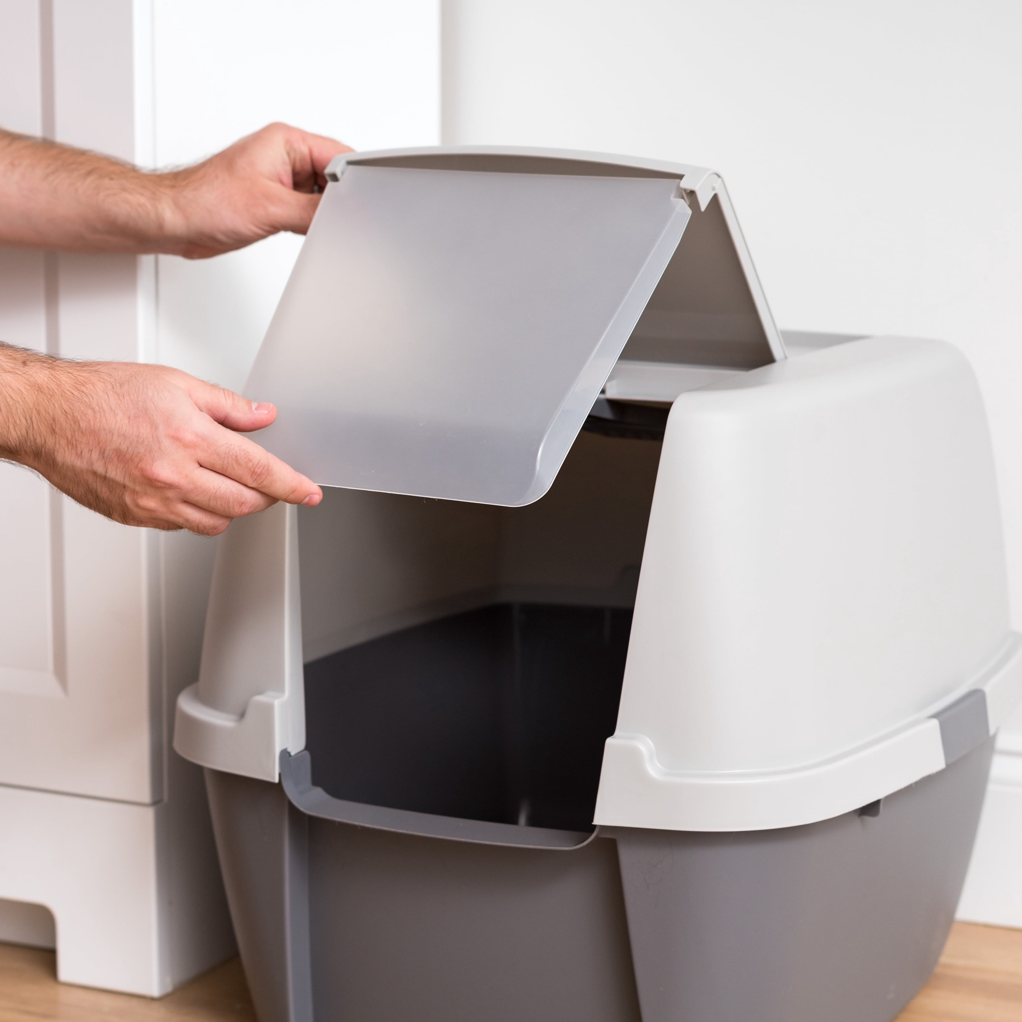 IRIS Jumbo Hooded Cat Litter Box with Litter Scoop, Gray